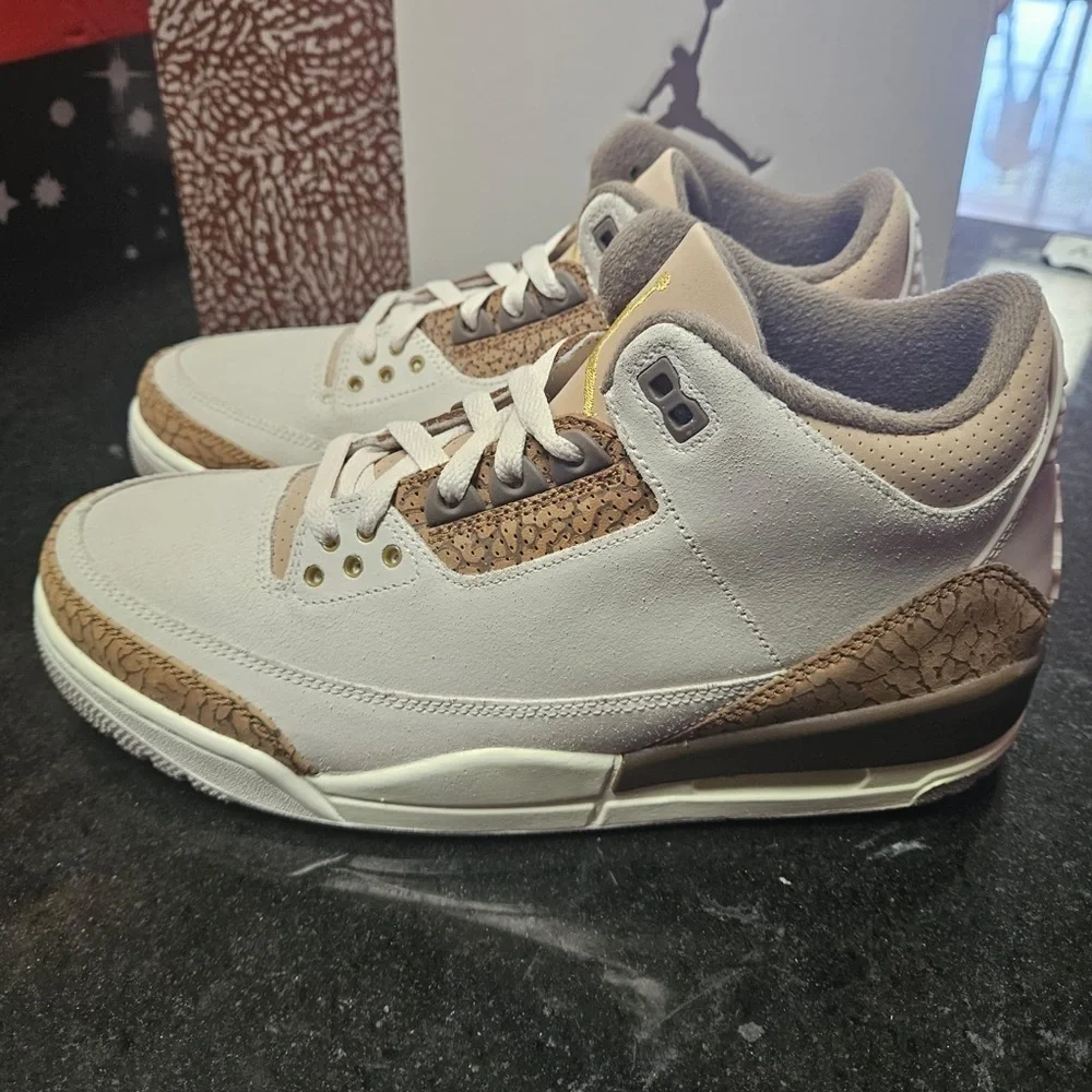Sz 9.5 JORDAN 3 RETRO 'PALOMINO'